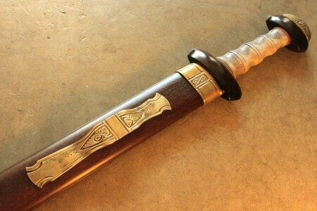 dihiasi, Gladius, pedang pendek