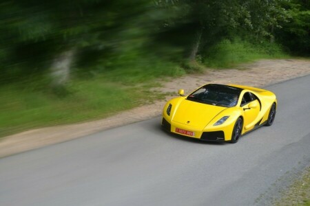 GTA Spano, スパニア, 速度, スーパーカー, 黄