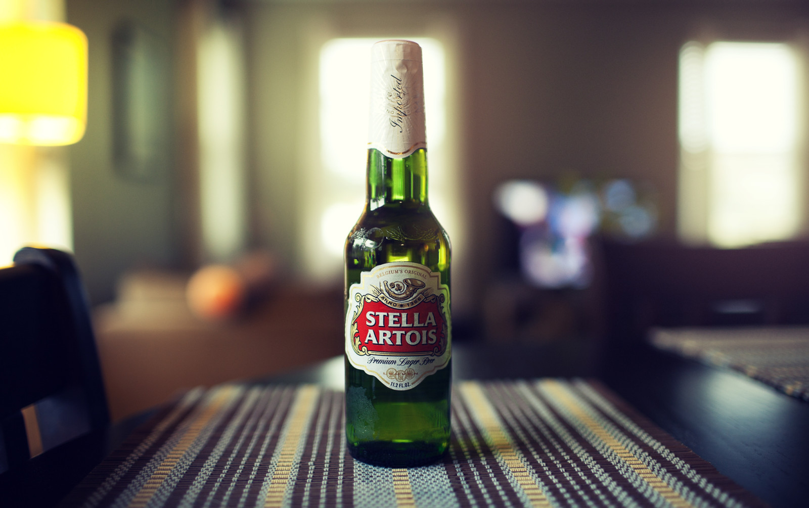 瓶子, 啤酒, 斯特拉·阿图瓦斯