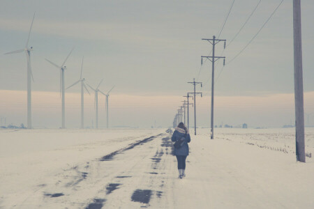バック, 女の子, 電力線, 道路, 歩く, 風力タービン, 冬の雪
