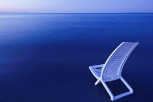 เก้าอี้, วันหยุดในสเปน, ทะเล