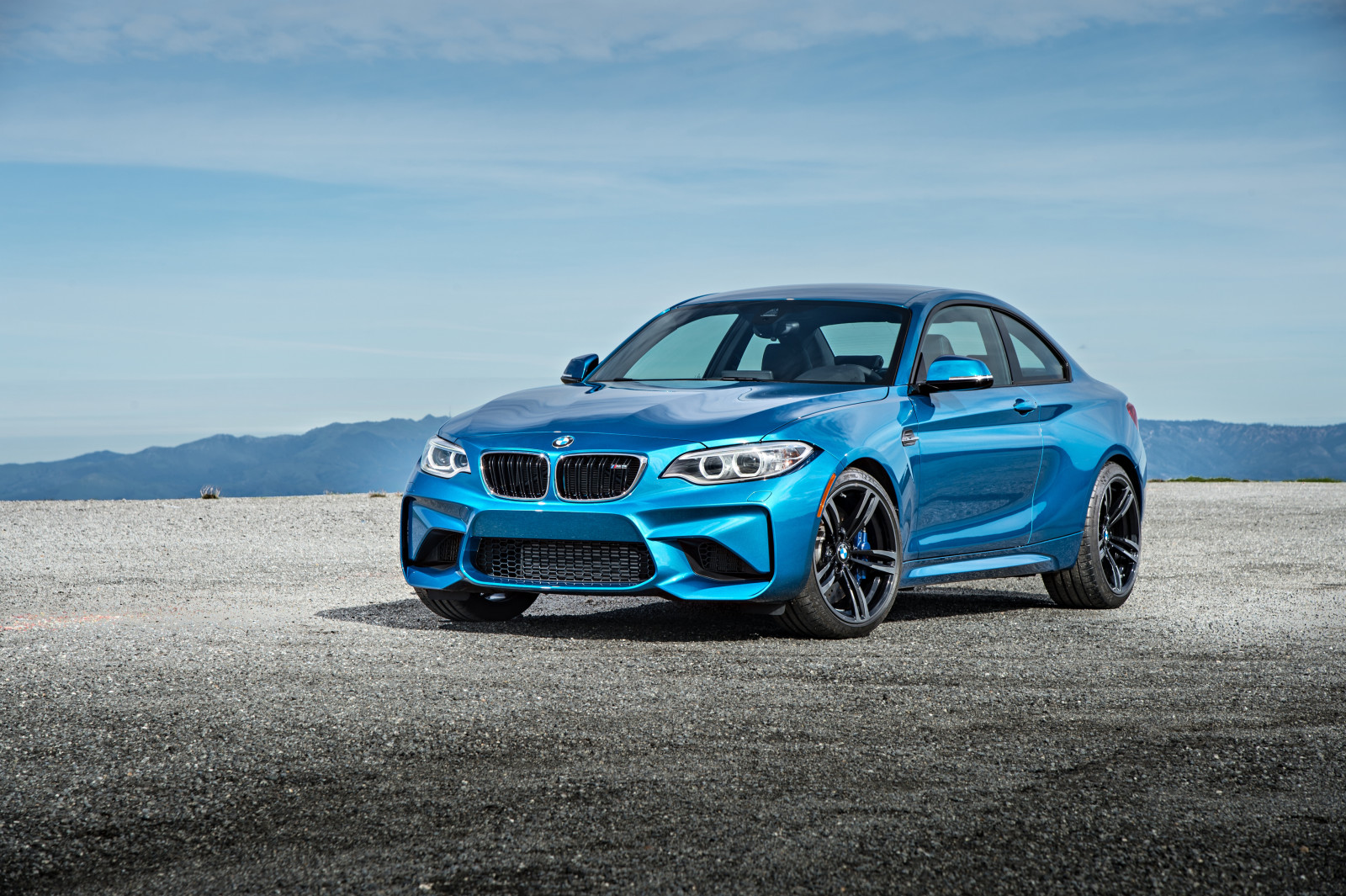 สีน้ำเงิน, รถกูบ, BMW, F87