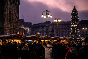 Milan, Milano, Piazza Duomo, Pohon Natal, kota, pohon