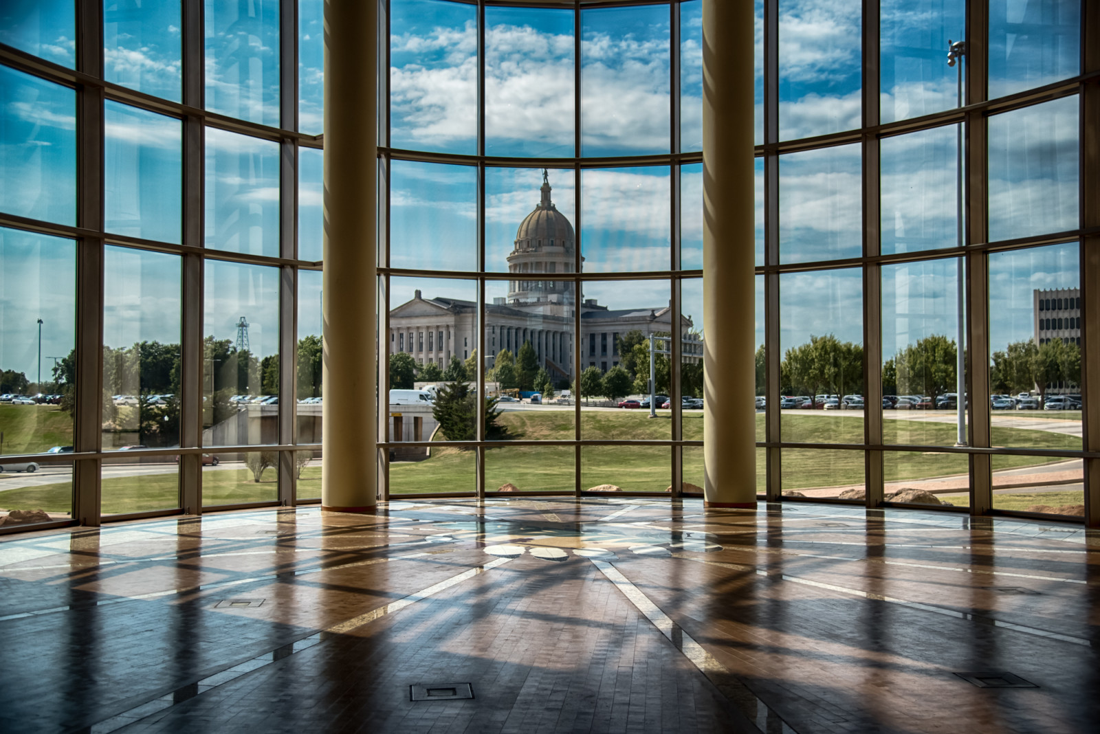 melihat, jendela, kolom, Pusat Sejarah Oklahoma