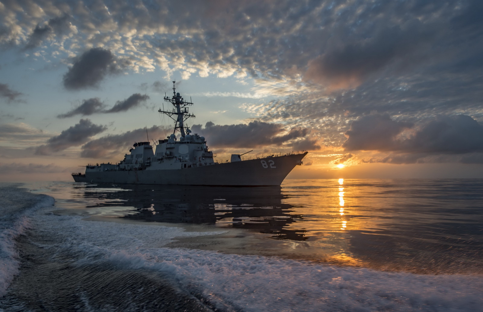 matahari terbenam, laut, Penghancur rudal, USS Lassen (DDG 82)