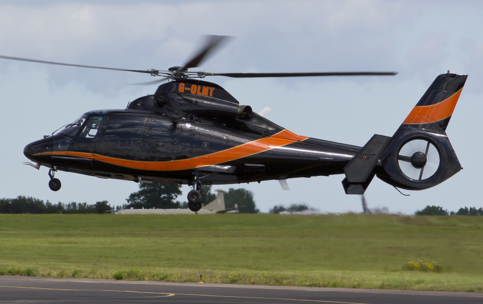直升机, 多用途, SA-365N1
