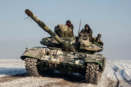 「アゾフ」, 「Т-64」, 2016年。, ファイターズ, 名誉, 機関銃, 連隊, 兵隊