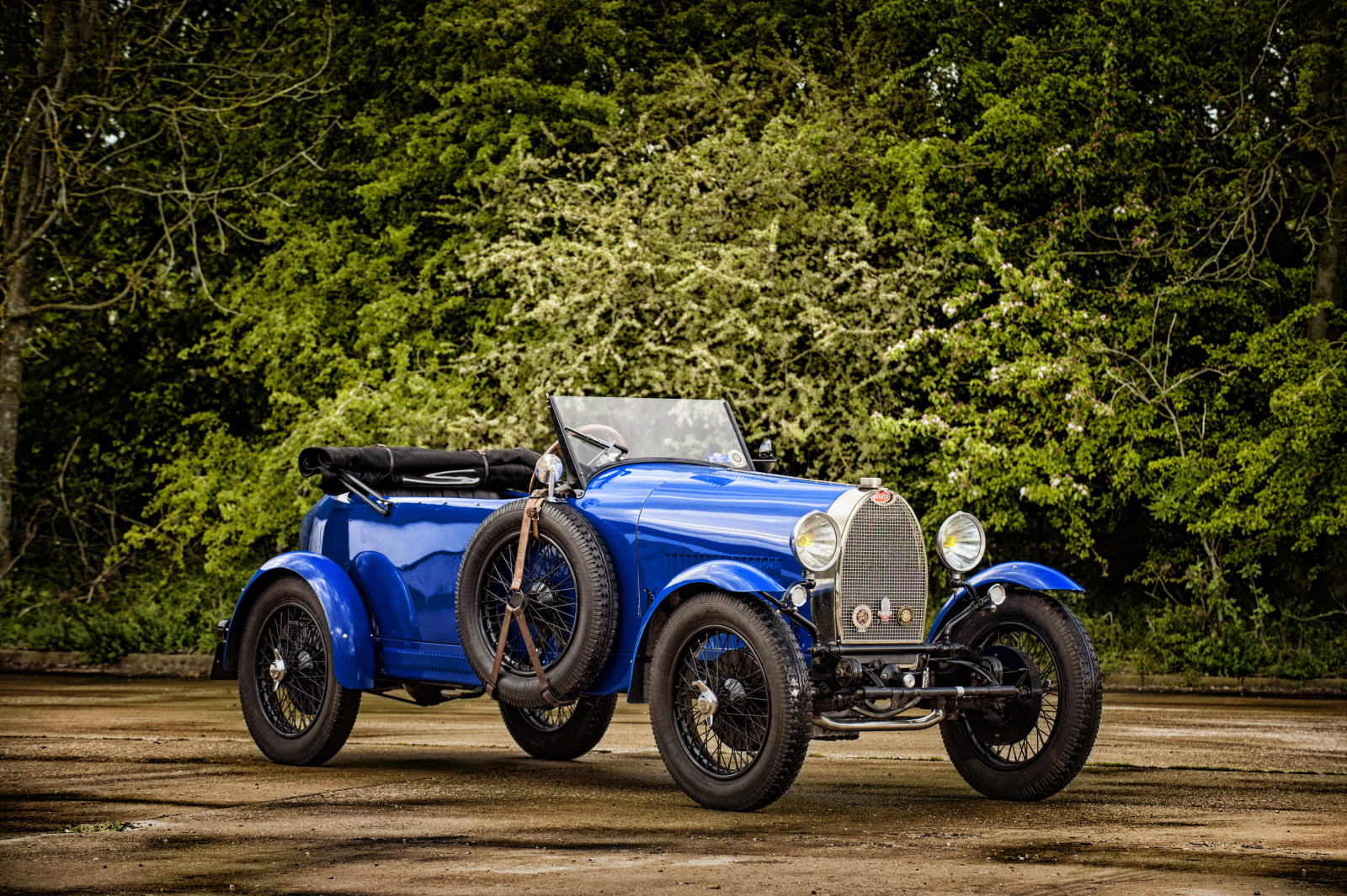 Bugatti, รถยนต์เปิดประทน, 1927, ประเภทที่ 40