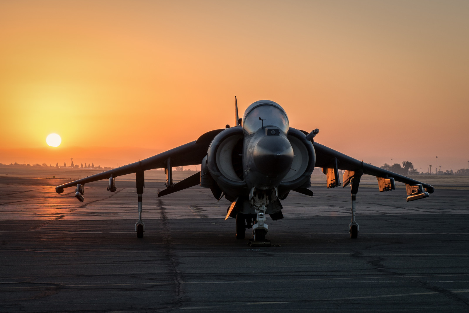 matahari terbenam, Menyerang, Harrier II, AV-8B, "Harrier" II