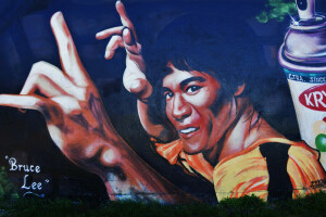 Bruce Lee, coretan, dinding