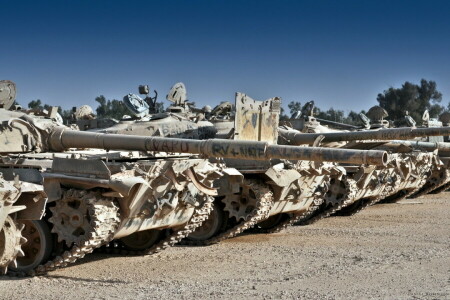T-72, 戦車, 兵器