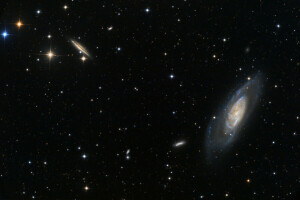galaksi, di rasi bintang, M 106, Anjing Perang