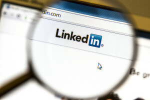 LinkedIn, การตลาด, หน้าเว็บ