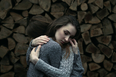 ボケ, 抱擁, 二人の少女, ヴィッキー・ヘガー, 木材