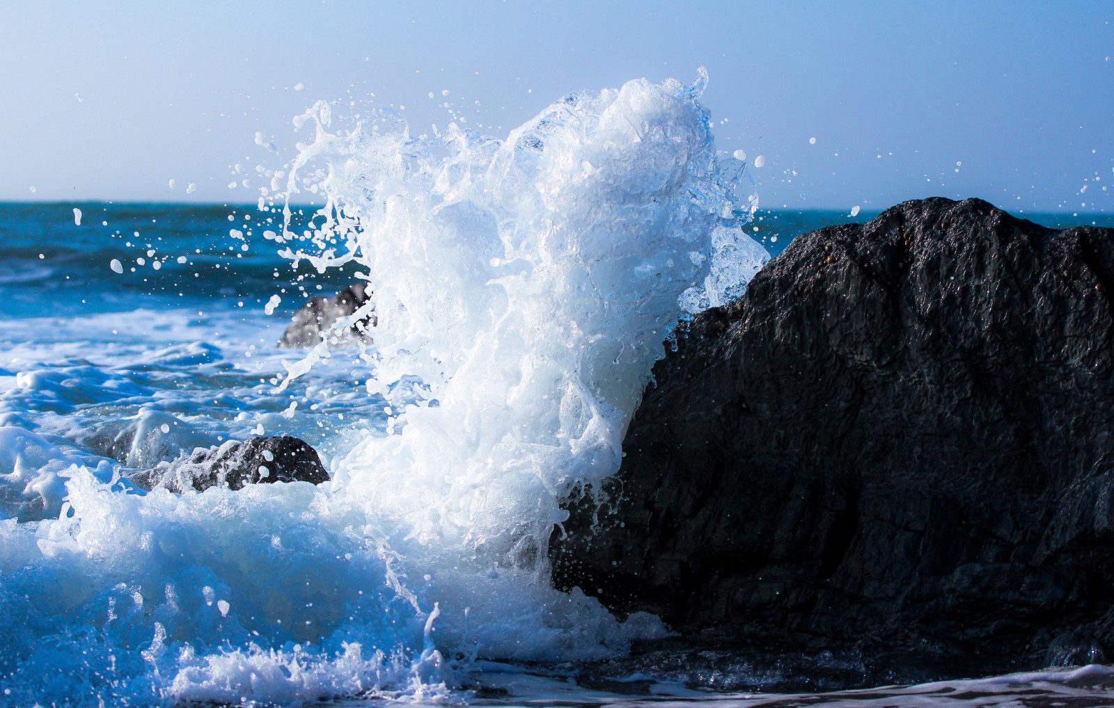 石, 海, 波, 潮吹き