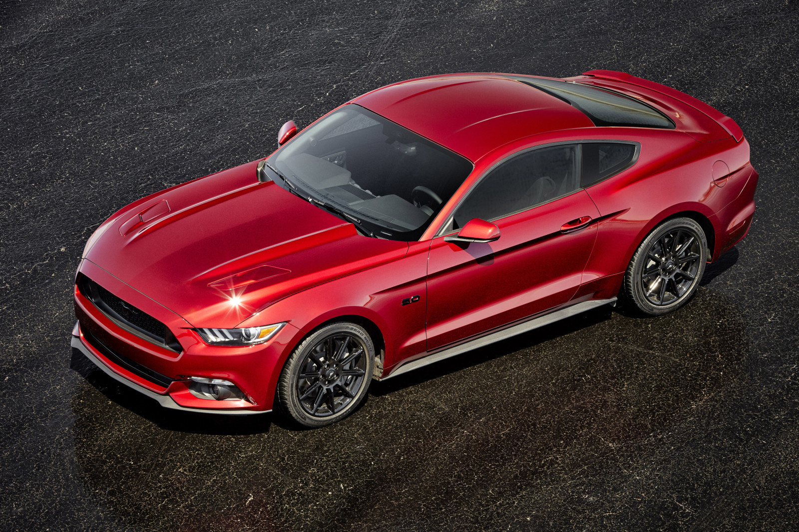 Mustang, Ford, 2015, Giọng đen