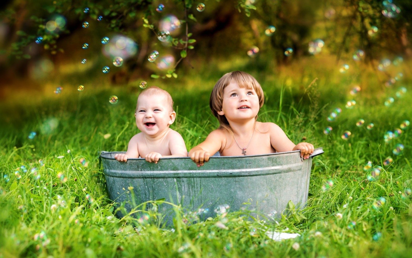 草, 夏季, 孩子们, 孩子们, 喜悦, 幸福, 气泡, 吃惊