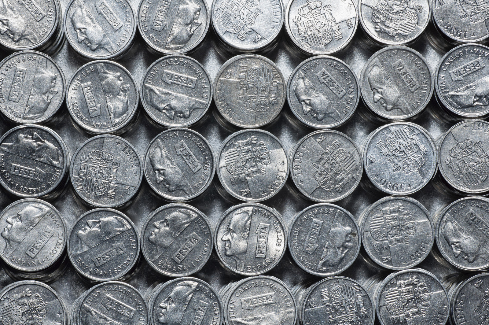 Perak, peseta, moneda