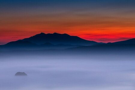 夜明け, 霧, 山, 写真：ミキ