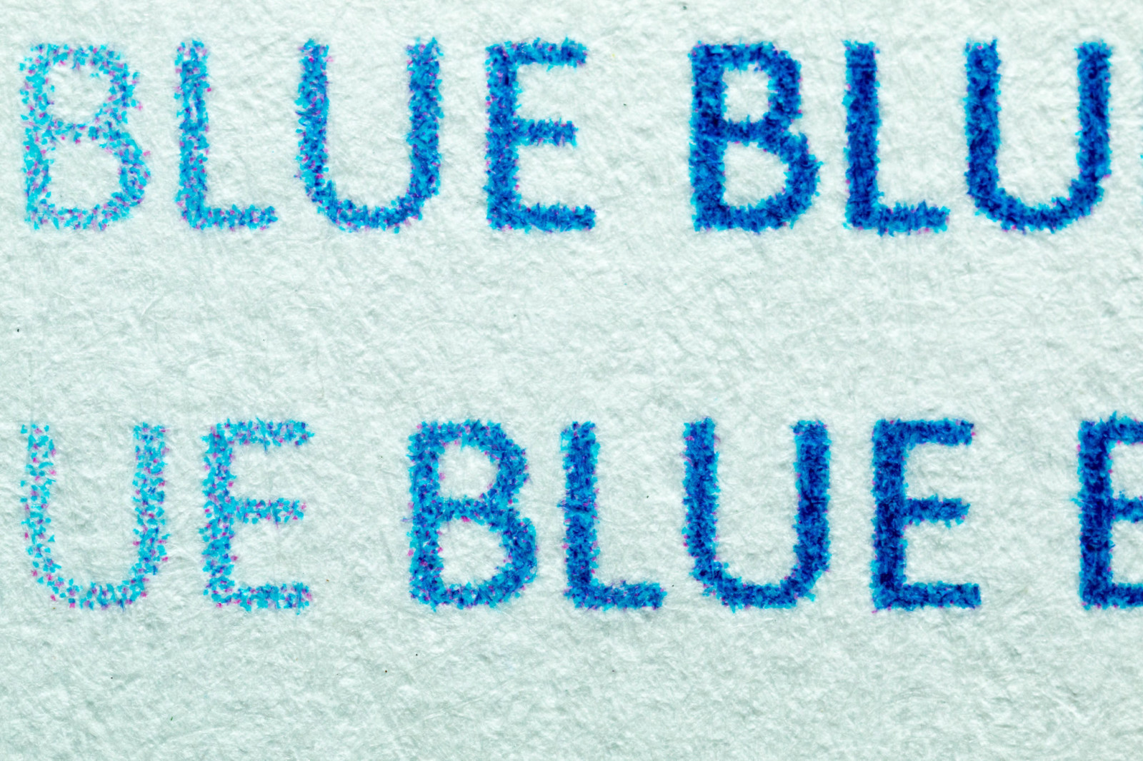 สีน้ำเงิน, แมโคร, พิมพ์