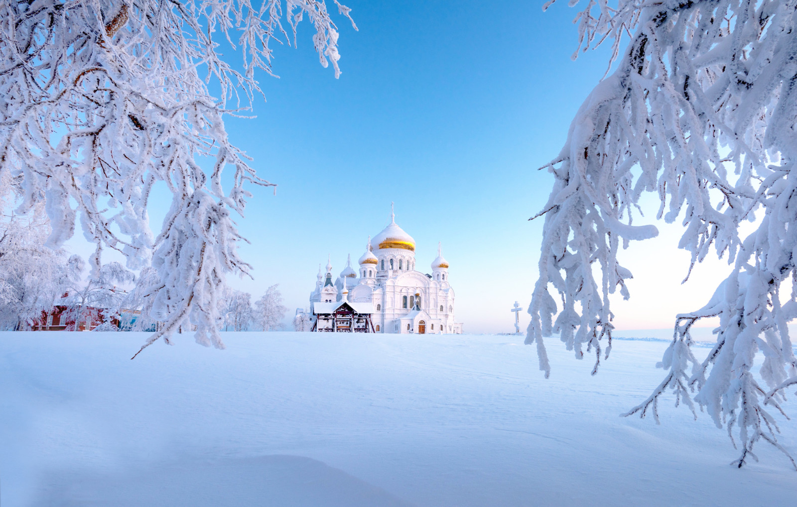salju, musim dingin, Rusia, Ural, Biara Belogorsky