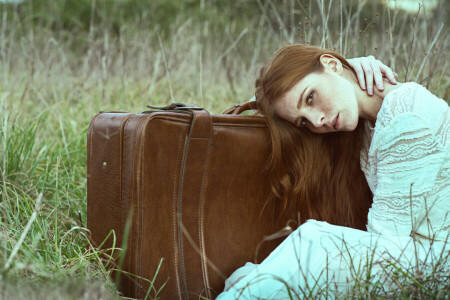 女の子, 草, スーツケース