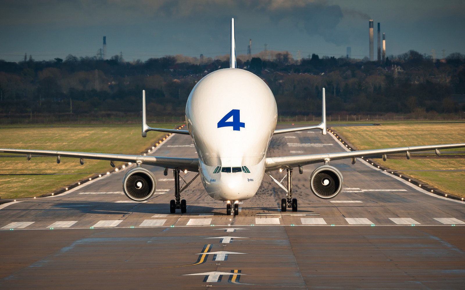 飞机, 宽宽的身体, 喷射, 机场, 货物, 白鲸, A300-600ST