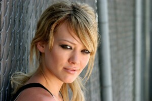 berambut pirang, wajah, Hilary Duff